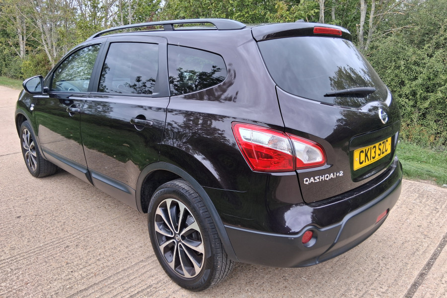 Nissan Qashqai+2 